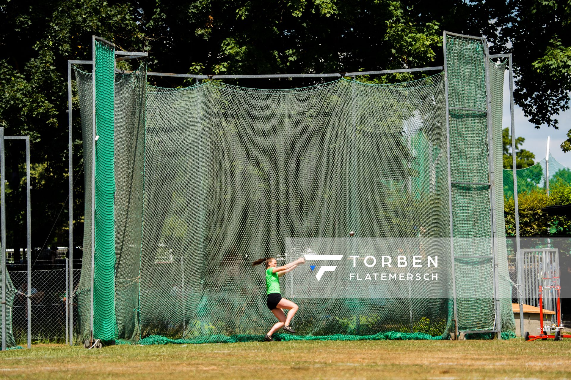 Johanne Plock-Girmann (SVG GW Bad Gandersheim) beim Hammerwurf am 03.07.2022 waehrend den NLV+BLV Leichtathletik-Landesmeisterschaften im Jahnstadion in Goettingen (Tag 1)